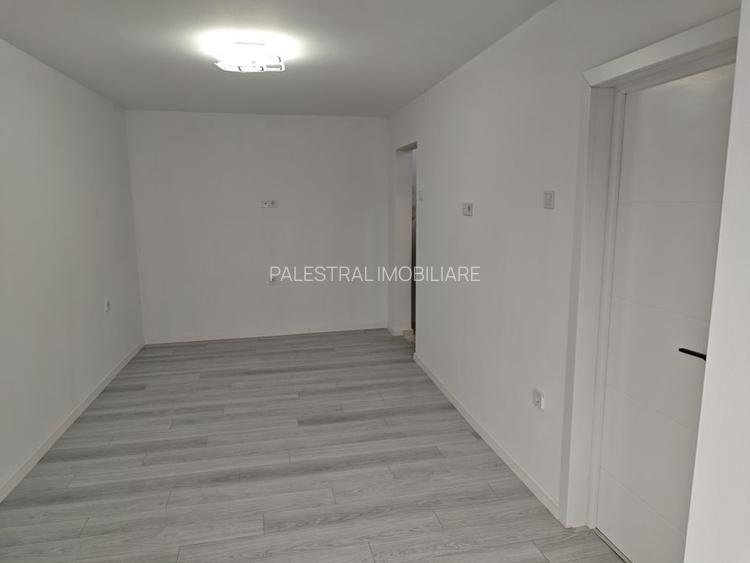 Garsoniera Tractorul ,renovata lux,etaj 2,69500 Euro - 3