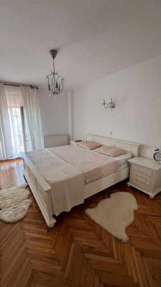 Casa Tineretului | 4 Camere | Etaj Intermediar | Centrala proprie