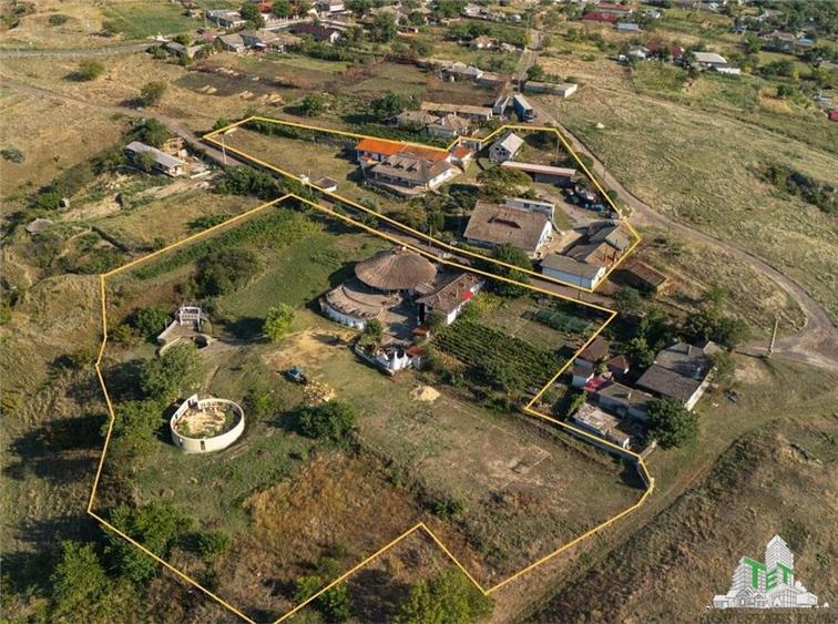 Resort Delta Dunarii | 21 camere | 18 unitati cazare | aproape de Marea Neagra