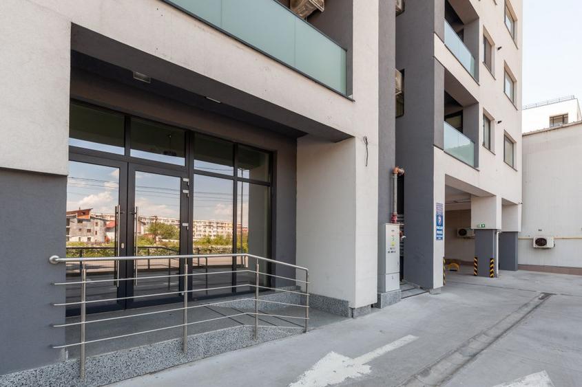 Spatiu comercial de inchiriat Fratii Golesti, Pitesti | VSC 5