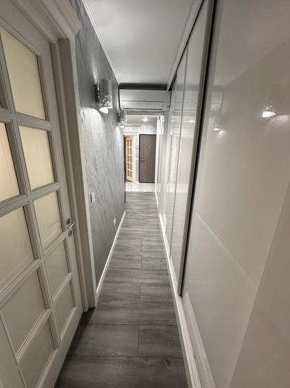 Apartament 3 camere de vanzare Dacia