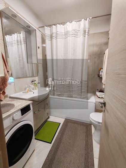 Apartament 2 camere, Sector 5, Pecineaga/Salaj, decomandat, centrala - 11