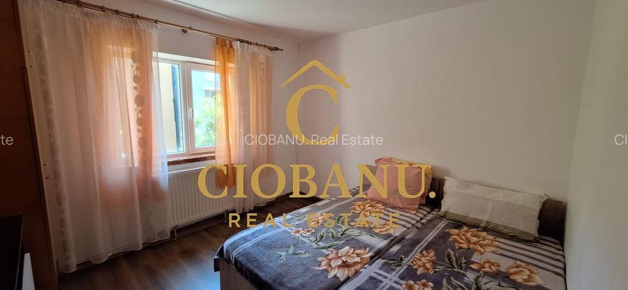 Apartament 3 camere DECOMANDAT etaj 3/4  de vanzar zona Craiovita Noua - 4