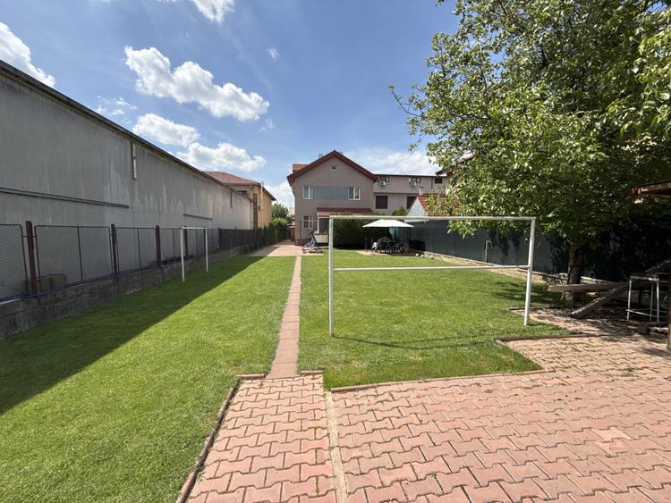 PIPERA VILA DE INCHIRIAT