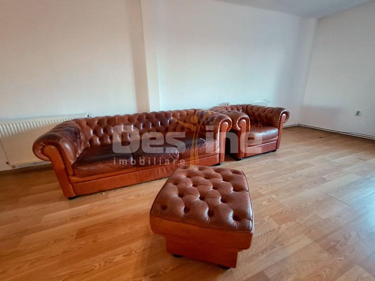 Apartament 3 camere – Splaiul Unirii Apartament cu 3 camere situat în