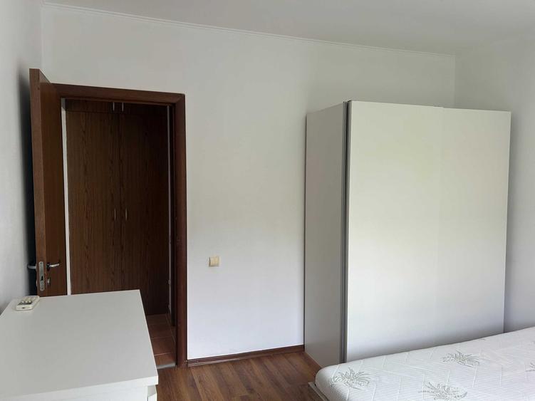 3 Camere Vitan | 80 MP | 2 Băi | 3 Balcoane | Bloc Reabilitat