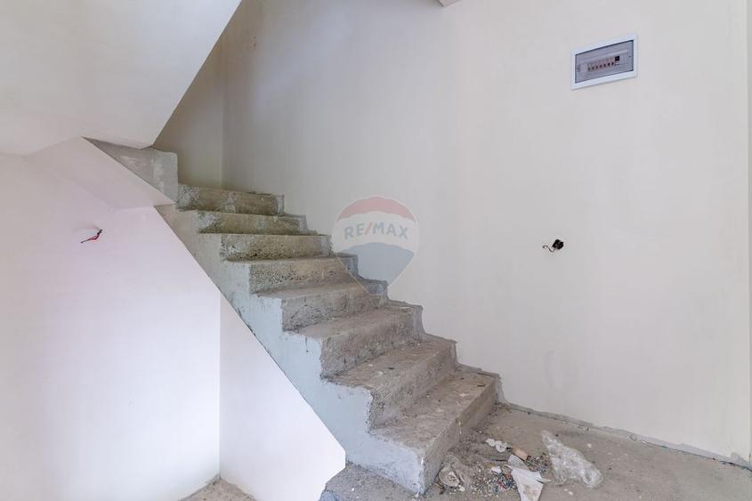 Duplex de 190 mp, în Tăuți, comision 0%.