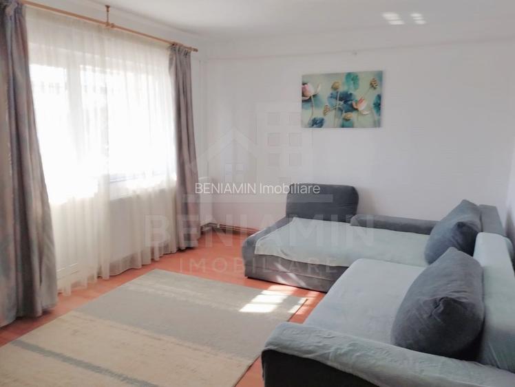 2 Camere-Decomandat-Centrala Termica-Mobilat-Utilat-Cornitoiu