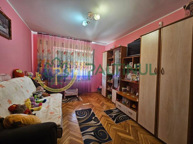 Apartament de 2 camere decomandate, Vasile Aaron, Sibiu