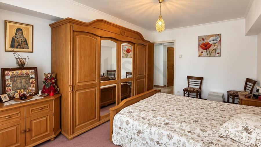 REA0087997 Apartament 4 camere I Stirbei Voda I Cismigiu I bloc 1994
