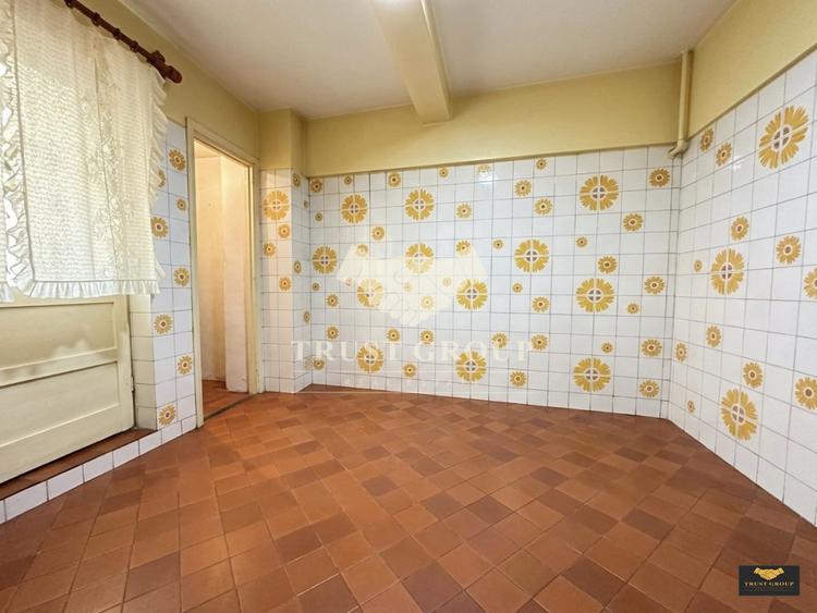 Apartament 4 camere Titulescu-Banu Manta
