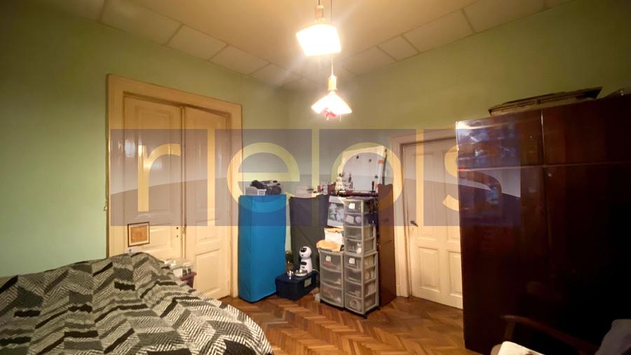 DE VANZARE CASA 6 CAMERE, CURTE SI CONSTRUCTIE SECUNDARA | COTROCENI