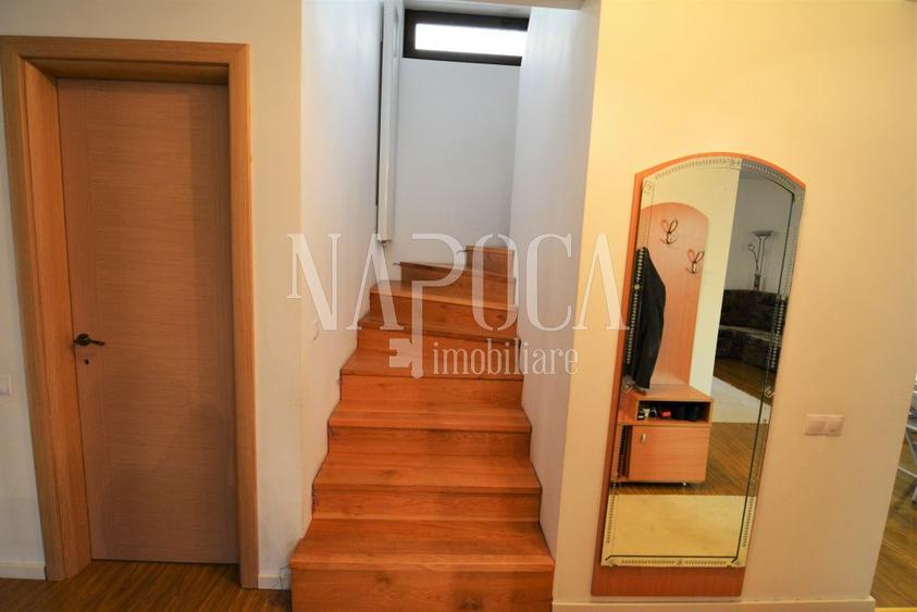 Casa 4 camere de vanzare in Floresti