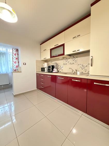 Apartament 4 camere Decomandat Nicolina 2 ! Renovat, Mobilat si Utilat !