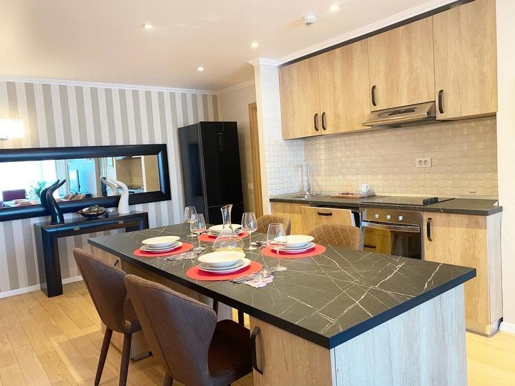 Apartament 3 camere LUX - Sisesti