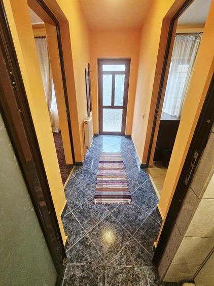 Casă 3 camere de închiriat, zona Centrală–ideală pentru salon/birouri