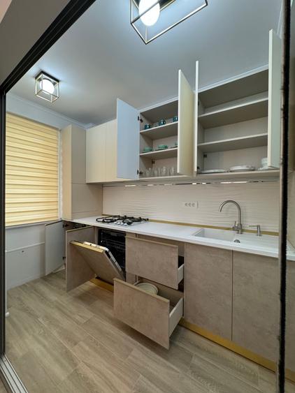 Apartament de lux PALAZU MARE (prima inchirere)