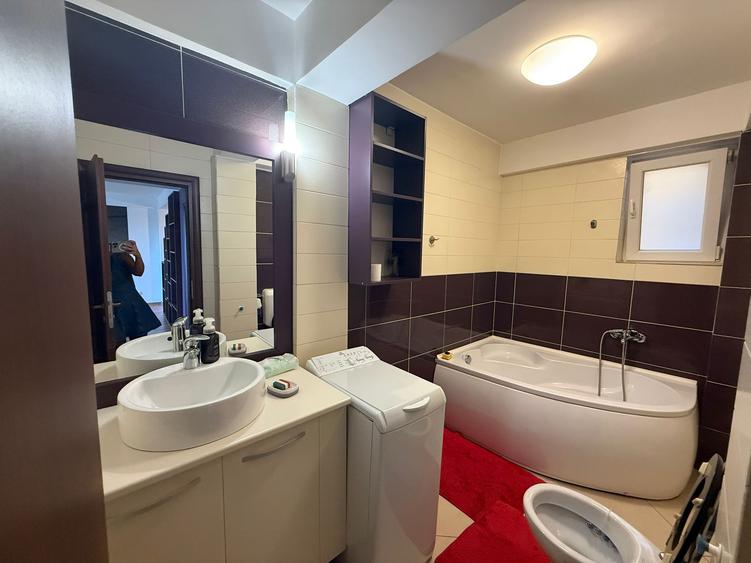Penthouse de vanzare - Sector 4!