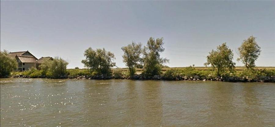 Teren intravilan de vanzare in localitatea Crisan Delta Dunarii