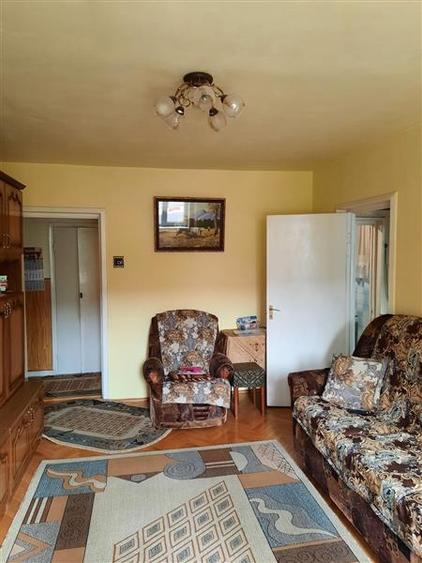 Apartament cu 3 camere la etaj 1, in Astra, Brasov