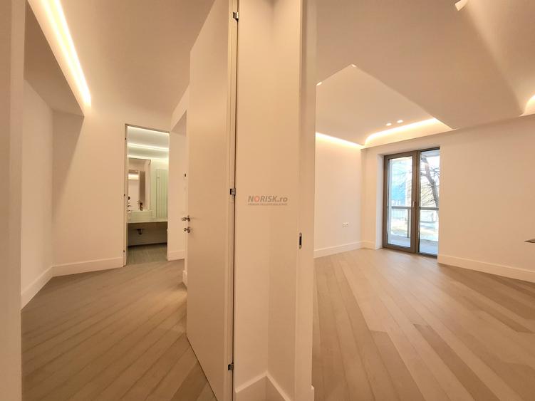 3 Camere | 103 MP | Terasă 13 MP | Cortina 126 | Erou Iancu Nicolae