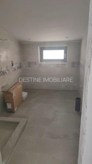 Spatiu comercial nou. Spatiu birouri - 8