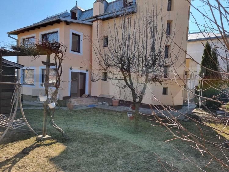 Casa individuala, 310 mp, teren 650 mp, zona Zamca