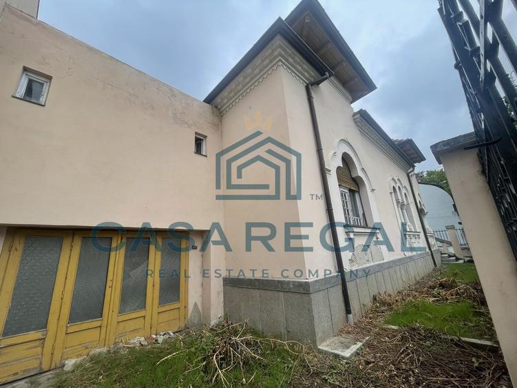 Proprietate unica de vanzare central + 1215mp teren