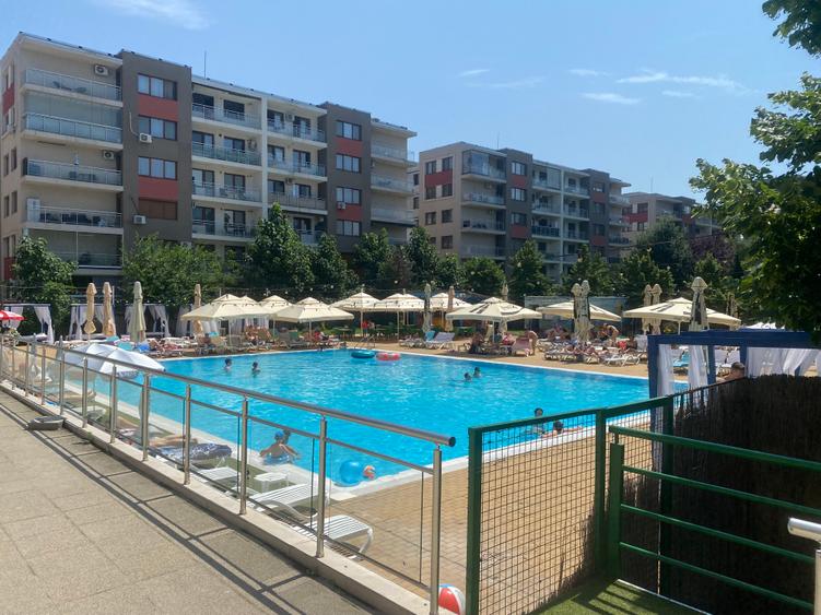 Inchiriere apartament 3 camere Metalurgiei- Cartierul Solar