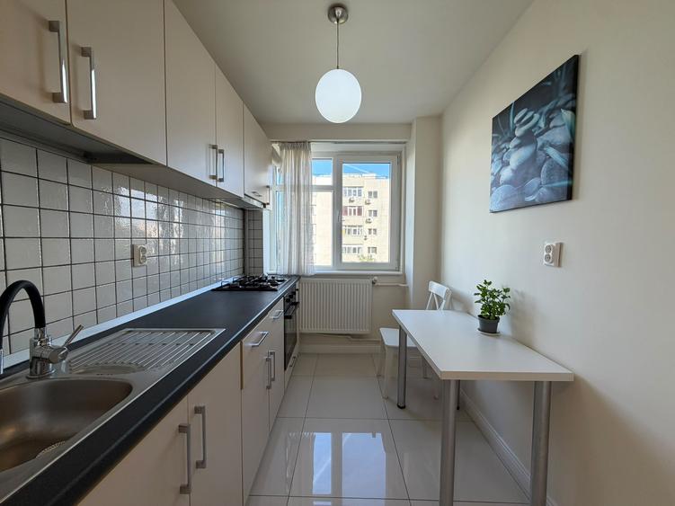 Titan 3 Camere Bloc Reabilitat Instalatii Schimbate 12 Min Metrou