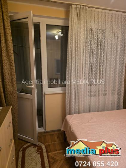 🏠 DE VÂNZARE – Apartament 3 camere în Micro 16, Galați - 3