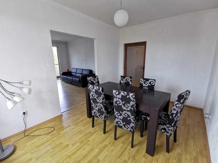 Apartament 3 camere decomandate, 70 mp, 2 parcari, zona Parcului Central