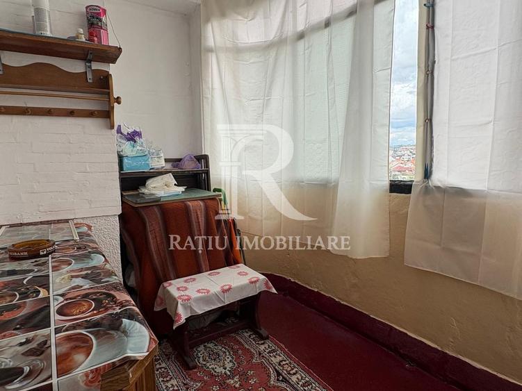 Apartament cu 4 camere | Bulevardul Dacia | Oradea