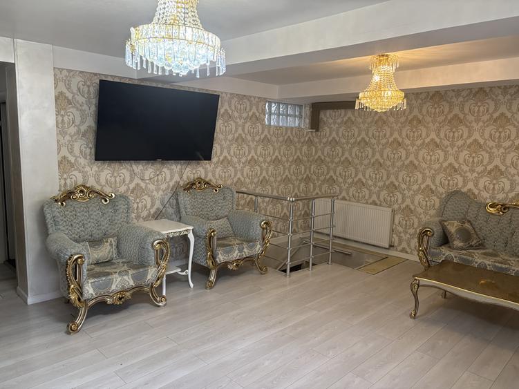 Casă cu 3 camere recent renovată, zona Damaroaia, Bucurestii Noi
