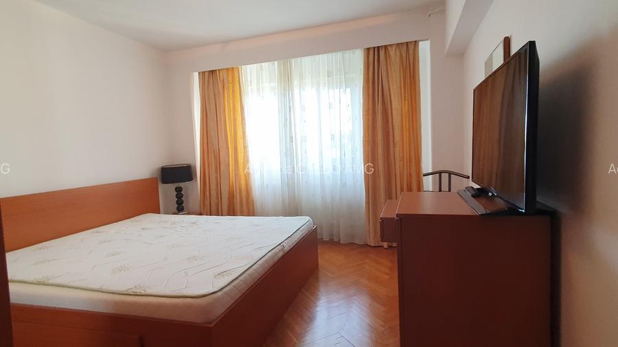 3 Camere Decomandat -Calea Calarasilor - Matei Basarab  Bloc 1998, lift - 3