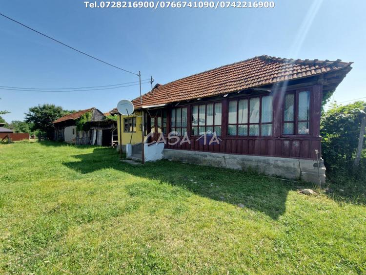 Casa 3 Camere + Teren si Anexe, Tirculesti- Danesti