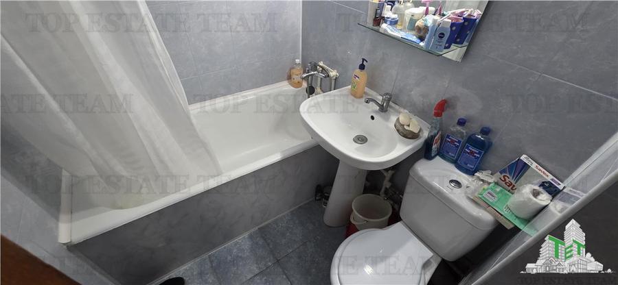 Sector 6 Bucuresti - Apartament 2 camere, la 1 minut de statia de metrou Raul Do