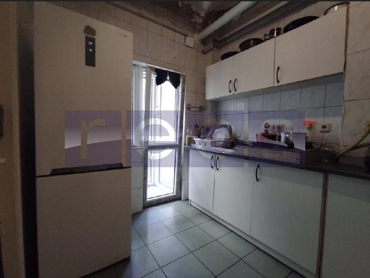 VANZARE 4 CAMERE | ZONA CALEA CALARASILOR- HALA TRAIAN