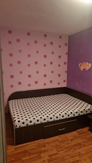 Apartament 2 camere, parter, mobilat – Petrișor