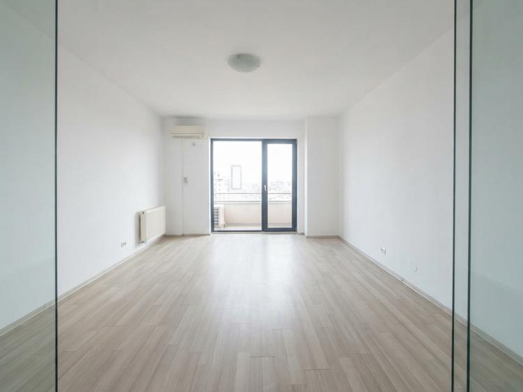 Bd. MAMAIA, spatiu BIROURI, 103 mp.
