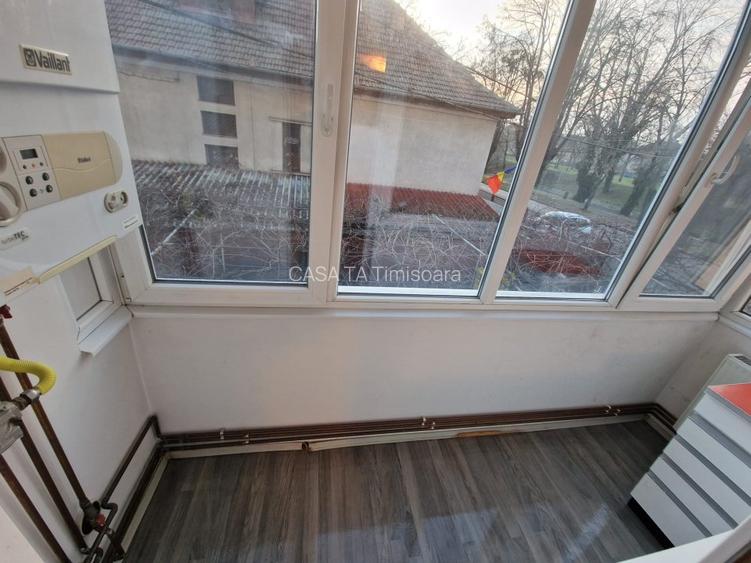 Central, lângă Prefectură pe mal la Bega, cu centrala proprie - 3