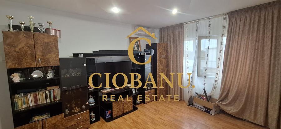 Apartament 2 camere DECOMANDAT etaj 2/4 de vanzare zona Billa