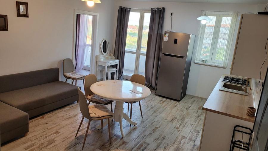 Apartament 3 Camere - 430 euro - Giroc Zona Carpati