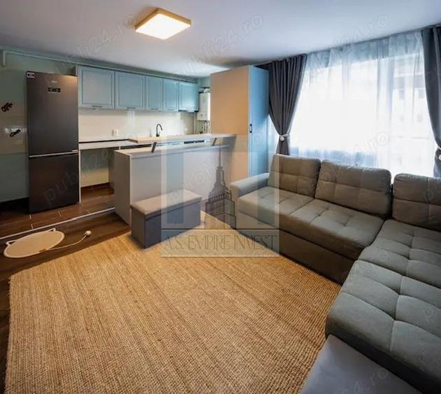 Apartament 3 camere- zona Tractorul