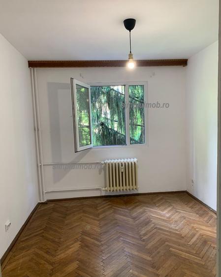 Apartament 3 camere 63 mp etaj 3/4 zonă verde – Berceni/Piata Sudului