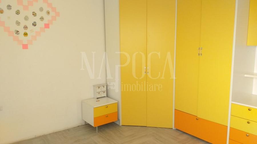 Casa 4 camere de vanzare in Dezmir
