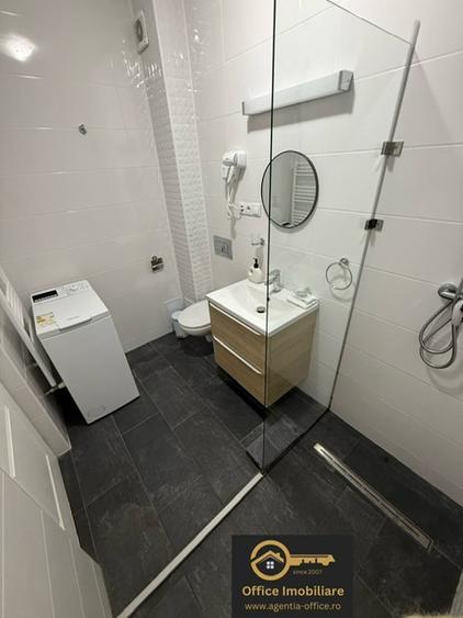 Apartament o camera cu boxa si parcare extetioara centru vechi