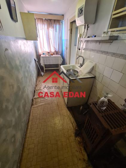 Casa in Campina--69.000e