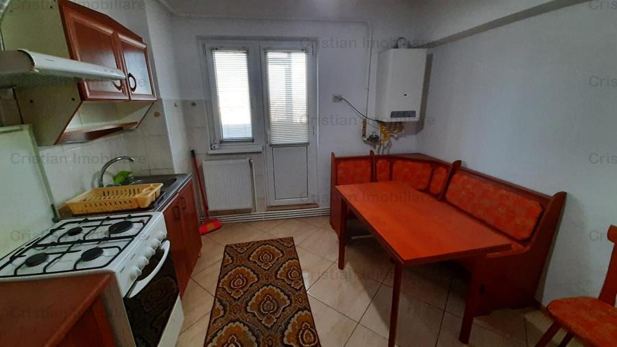 Ultracentral 2 cam Mobilat si Utilat Bloc cu lift Independentei