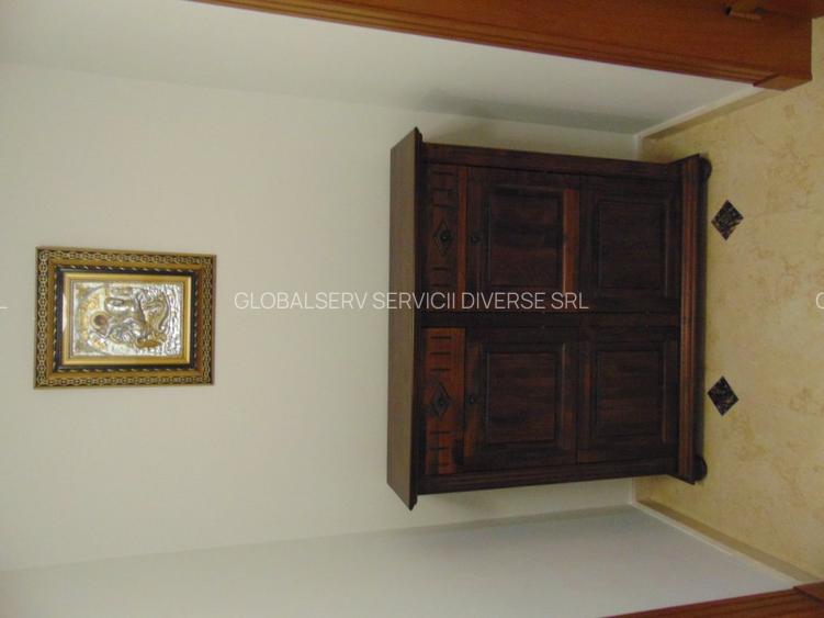 FARA COMISIOANE linga padure Vila 7 camere mobilata 4 bai 2 terase pe 1600mp - 52